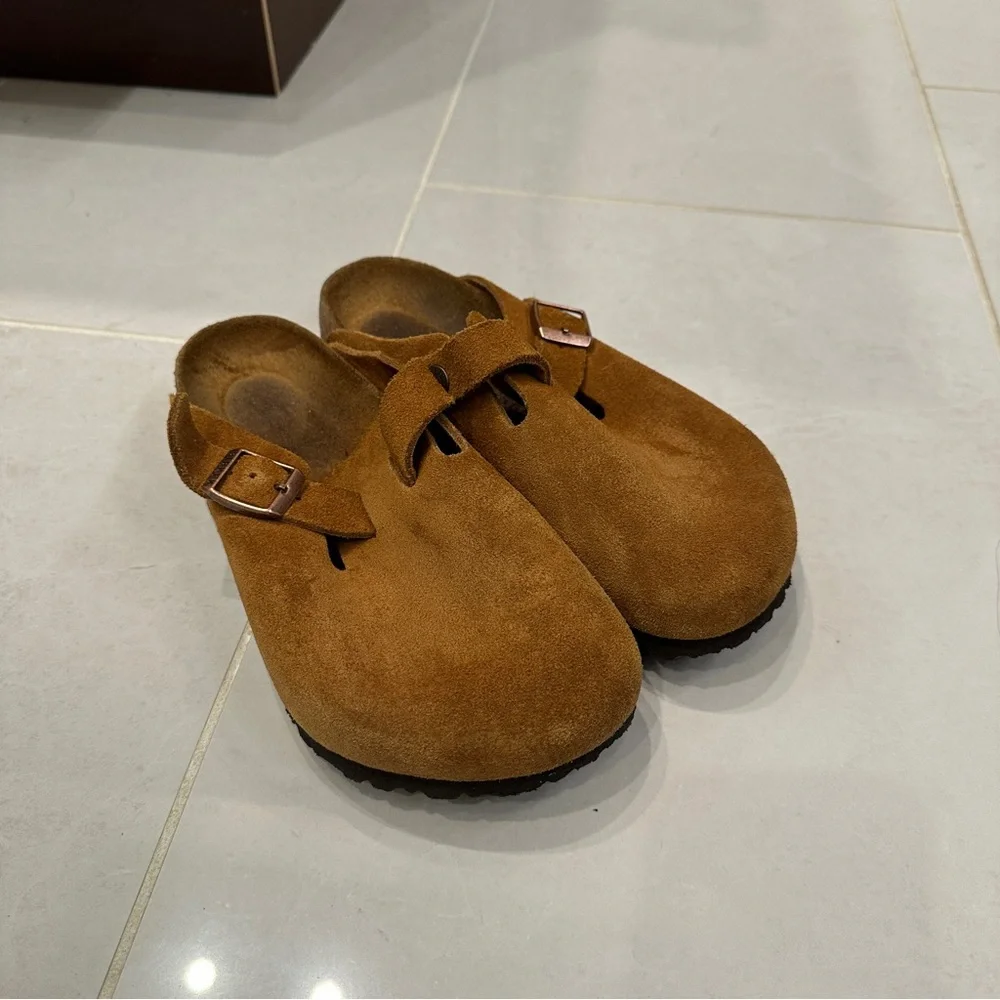 Birkenstock Boston Clog in Mink suede - Picture 2 of 9